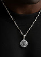 KING OF KINGS QUARTER NECKLACE